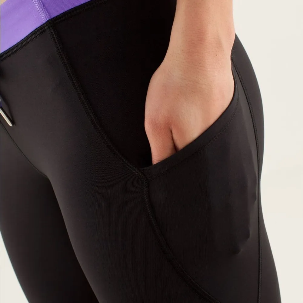 Lululemon Beach Runner Crop Black/Power Purple size 10 - Image 3