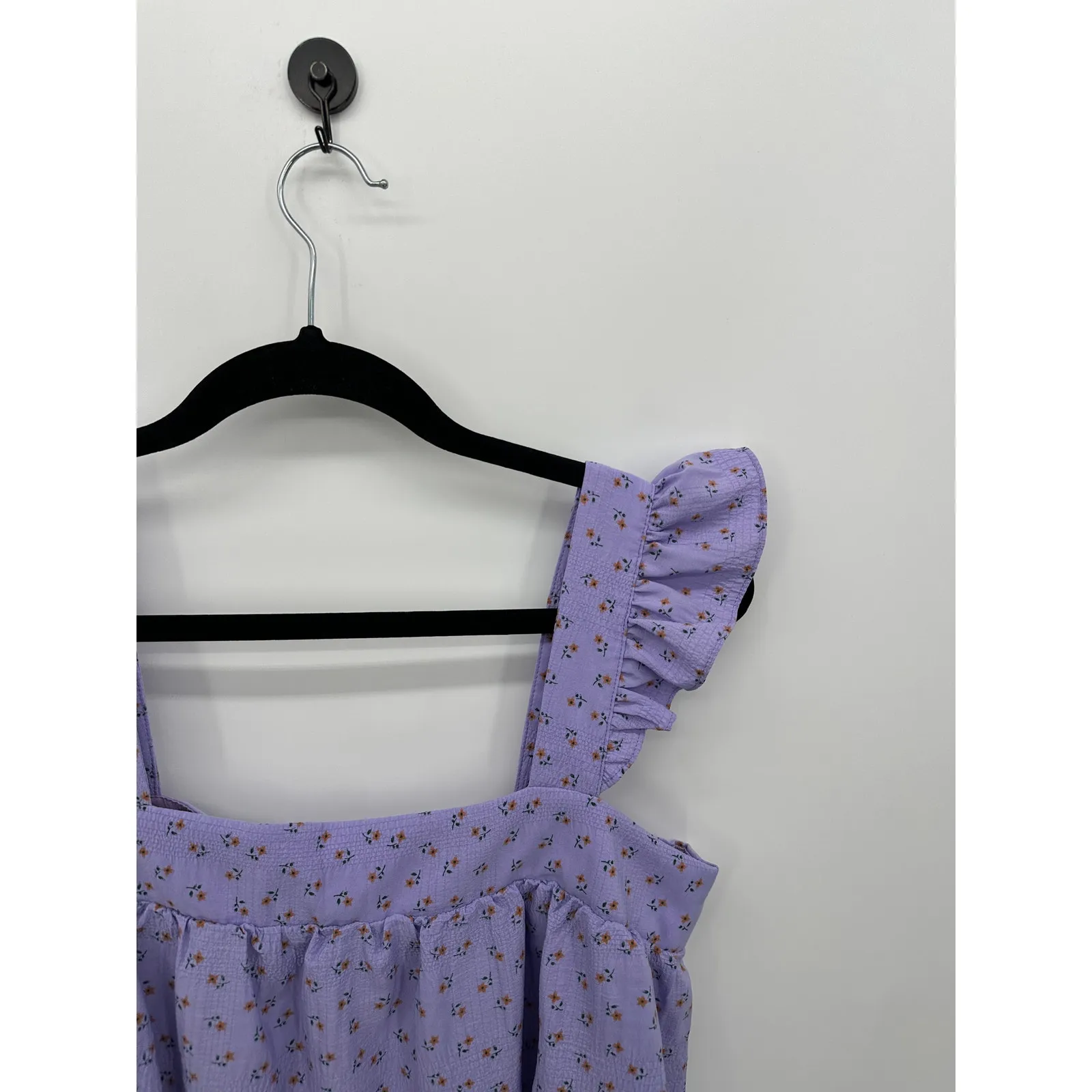 Newbury Kustom Tank Top Women Sz M Purple Floral Dainty Ruffle Boxy Boho Cottage - Image 4