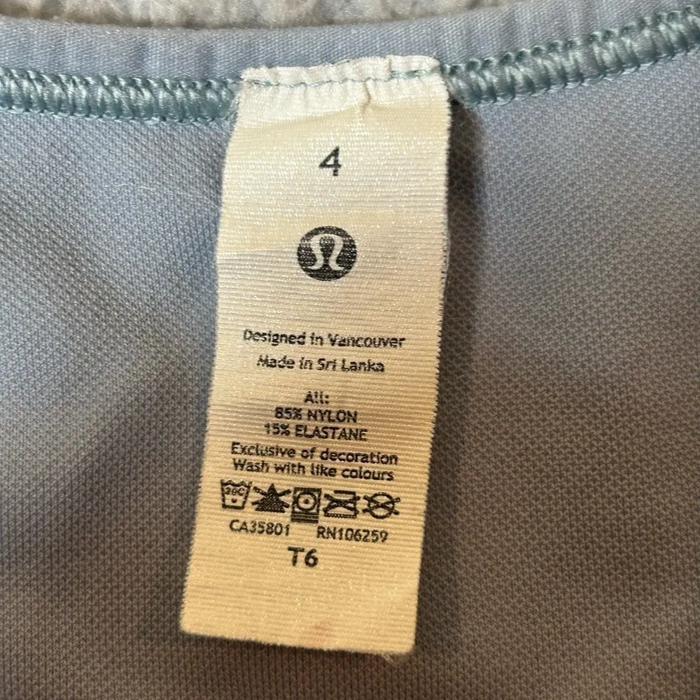 Lululemon Athletica Sports Bra Womens 4 Blue‎ High Neck Ebb To Train Sports Bra Blue - Image 4