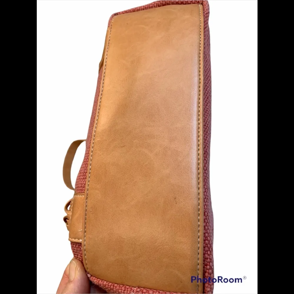 Stone Mountain Coral Fabric/Leather Shoulder Bag - Image 7