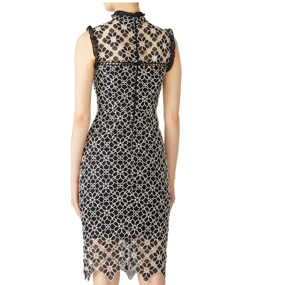 ML Monique Lhuillier 
Ivory Lace Sheath - Image 2
