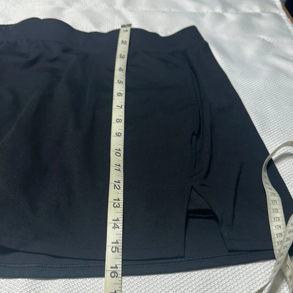 All in Motion Black Skorts Lightweight Elastic Waist - Image 4