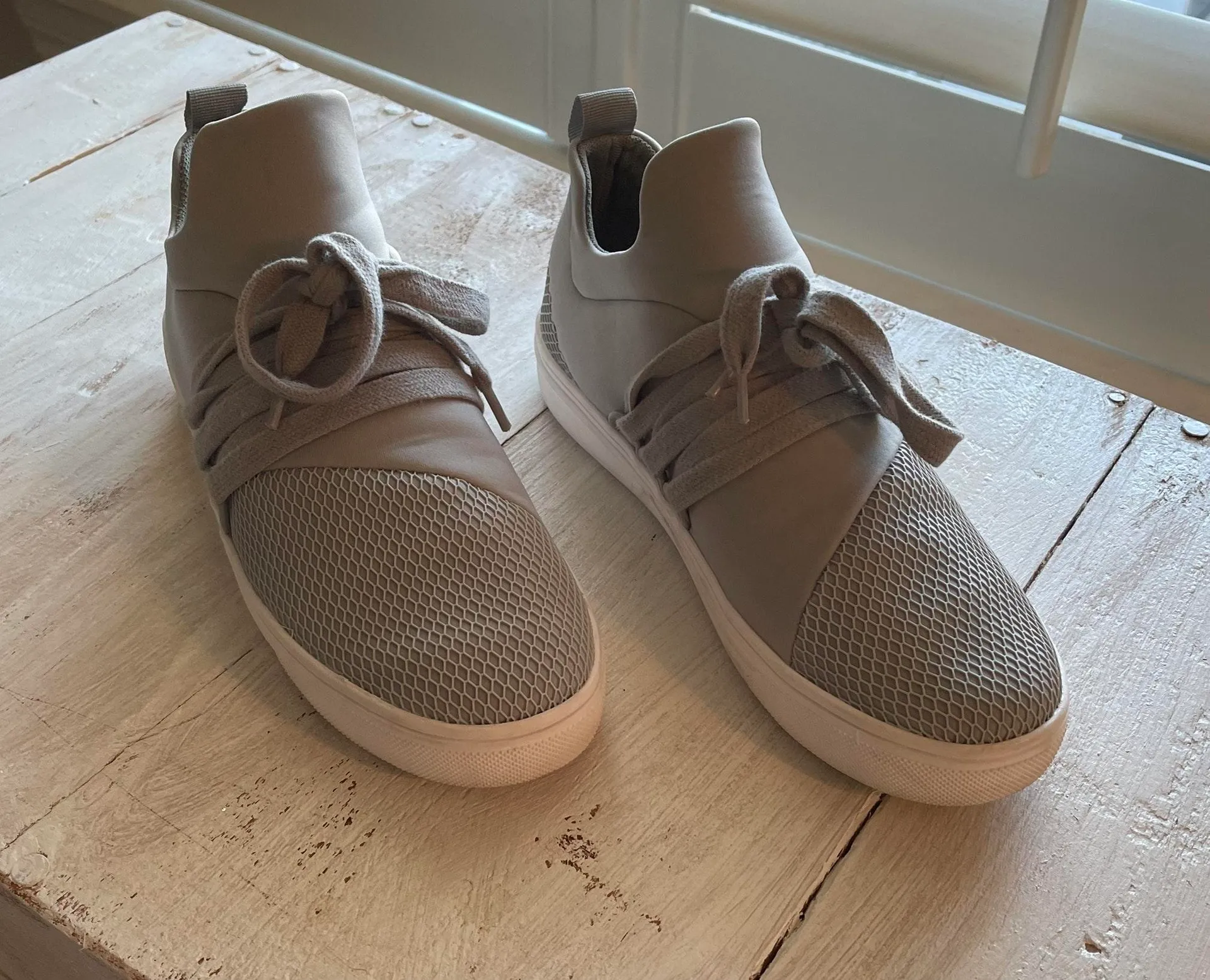 Steve Madden Sneaker - Image 7