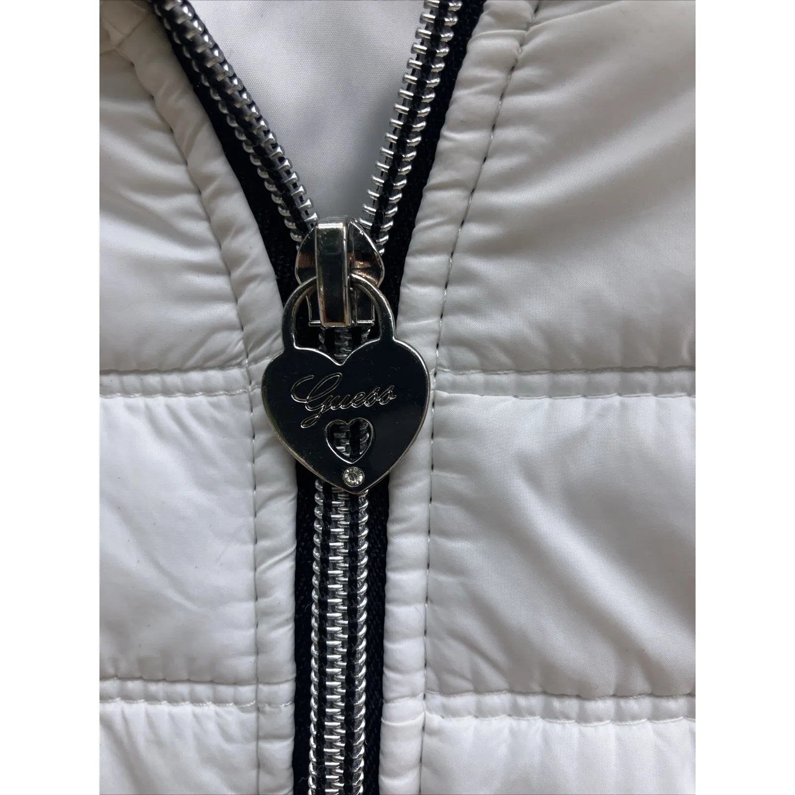 Guess Women's White ‎ Puffer Jacket - Size XL - Image 4