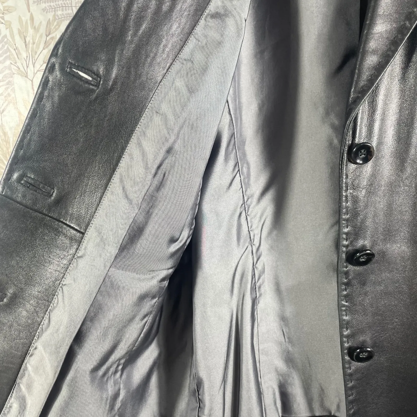 Q.U.E Genuine Lambskin Leather Blazer Jacket Black Size L Lined Button‎ Front Size L - Image 15