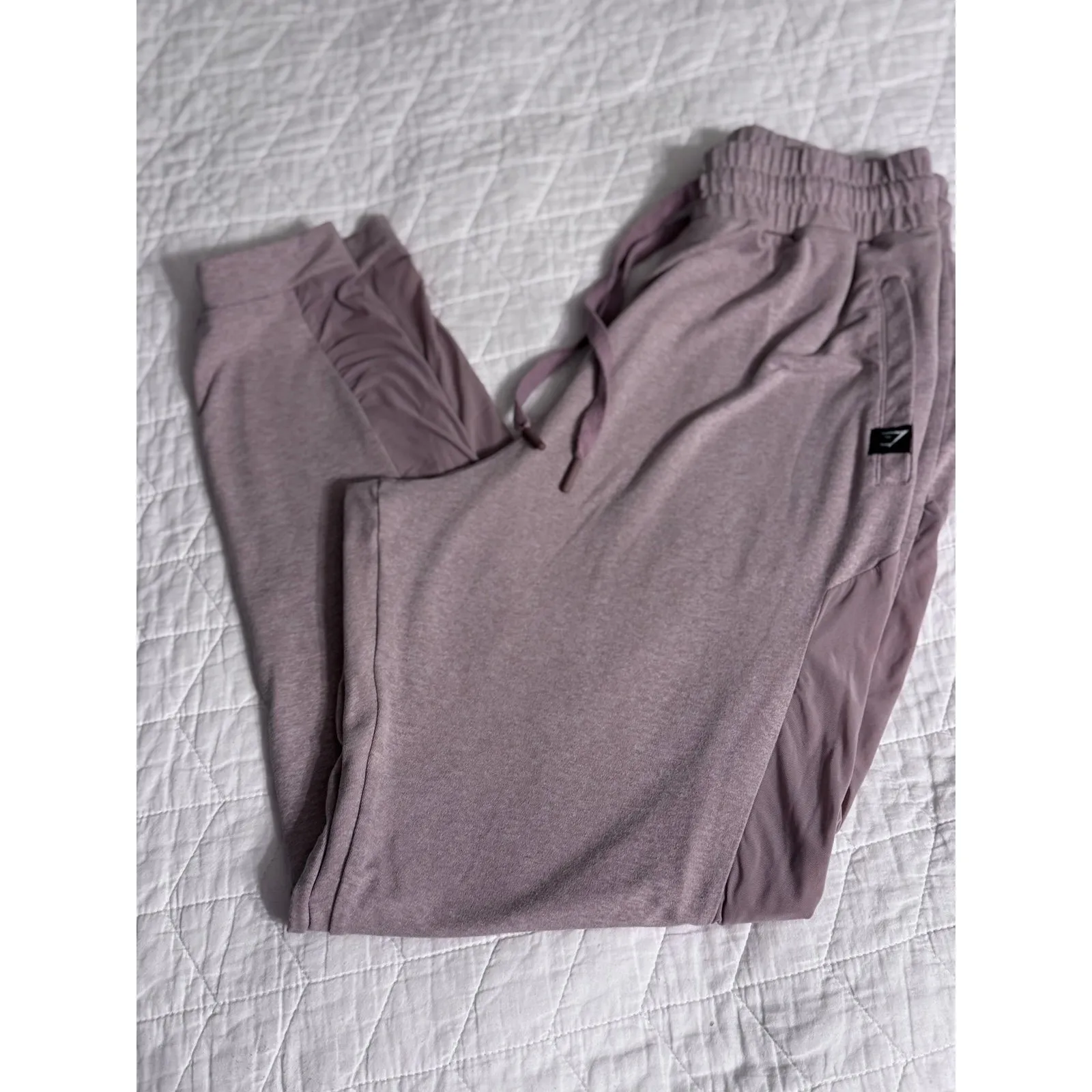 Gymshark Women's Size Medium Pink High Rise Leg Jogger Pants‎ - Image 4