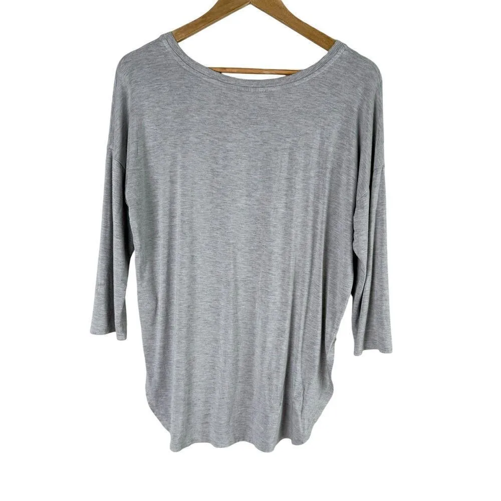 Aritzia‎ Babaton Norris Relaxed T-Shirt in Heather Ashen Grey, Size Small - Image 10