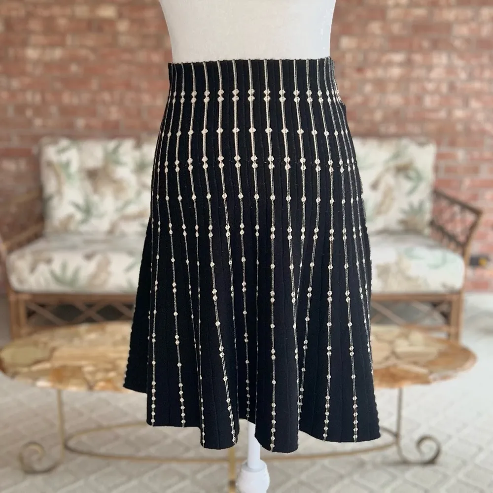 NWT Max Studio Skirt Knit Black A-line Above the Knee High Waist Office Preppy M - Image 2