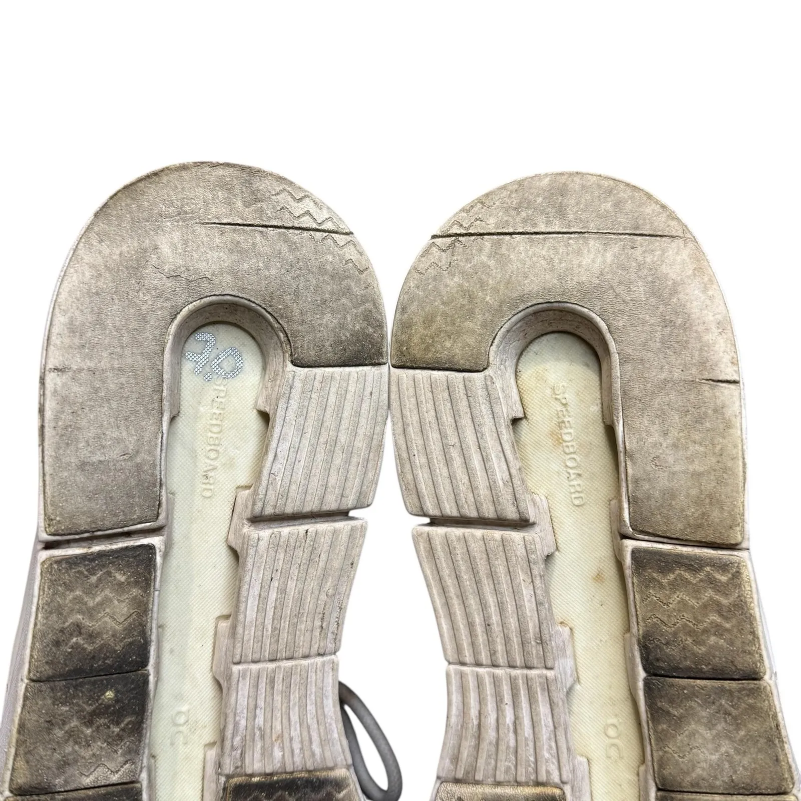 On The Roger Advantage Shoes Womens Size 10.5 White CloudTec Sneakers Athletic - Image 12