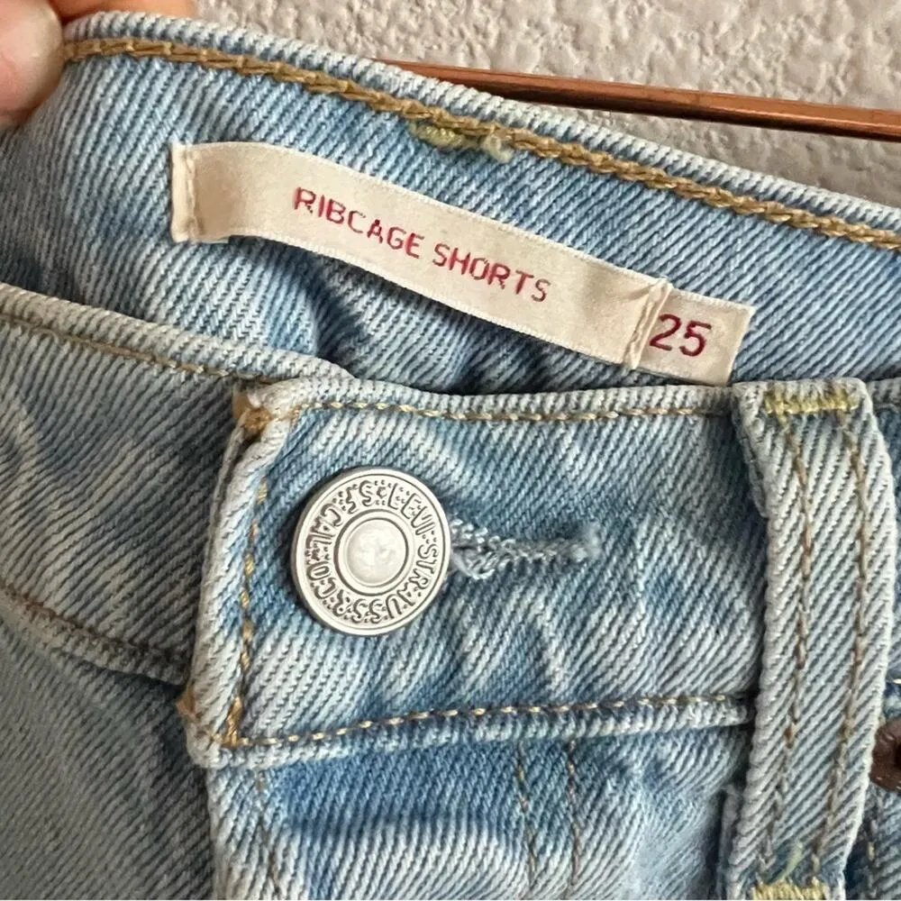 Levi's Ribcage Shorts Button Fly Distressed Fray Hem 25 - Image 3