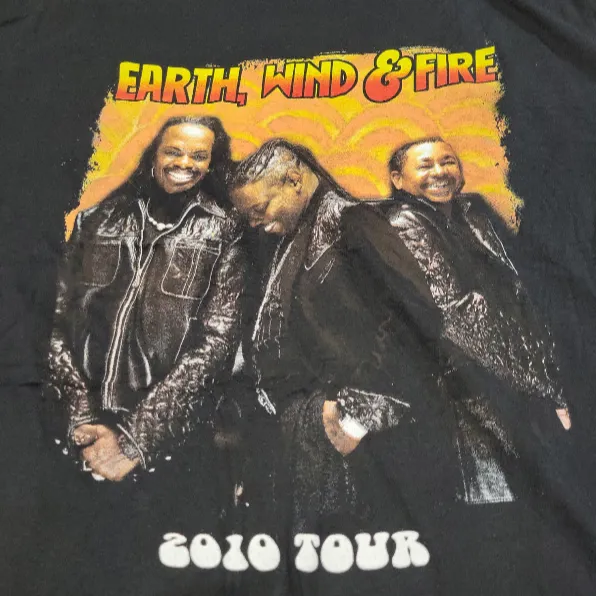 Earth, Wind & Fire Shirt Size XL Hollywood Bowl 2010 Tour Concert Tee Band Tee Unisex Black - Image 4