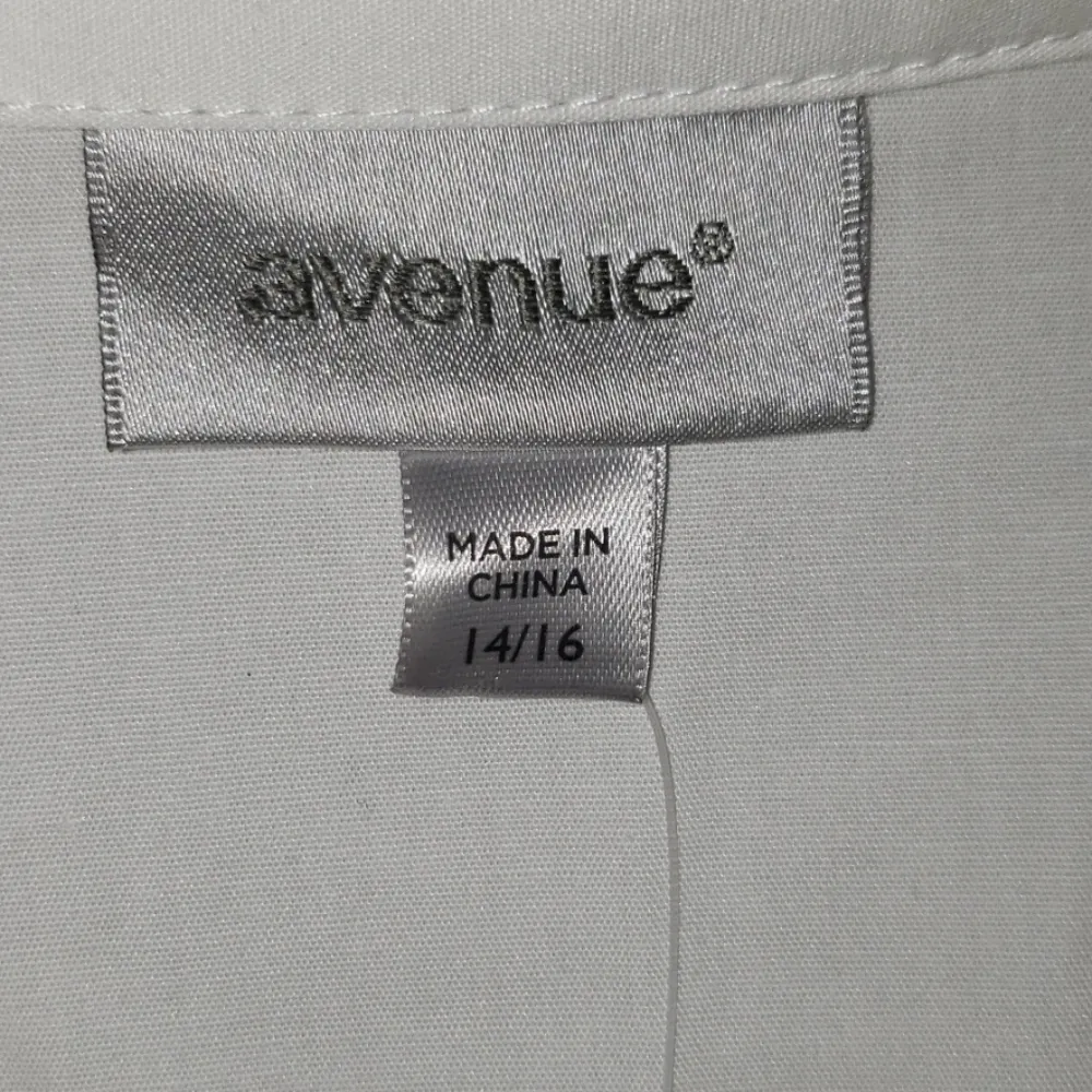 Avenue Shirt (#520) Tan Size undefined - Image 3