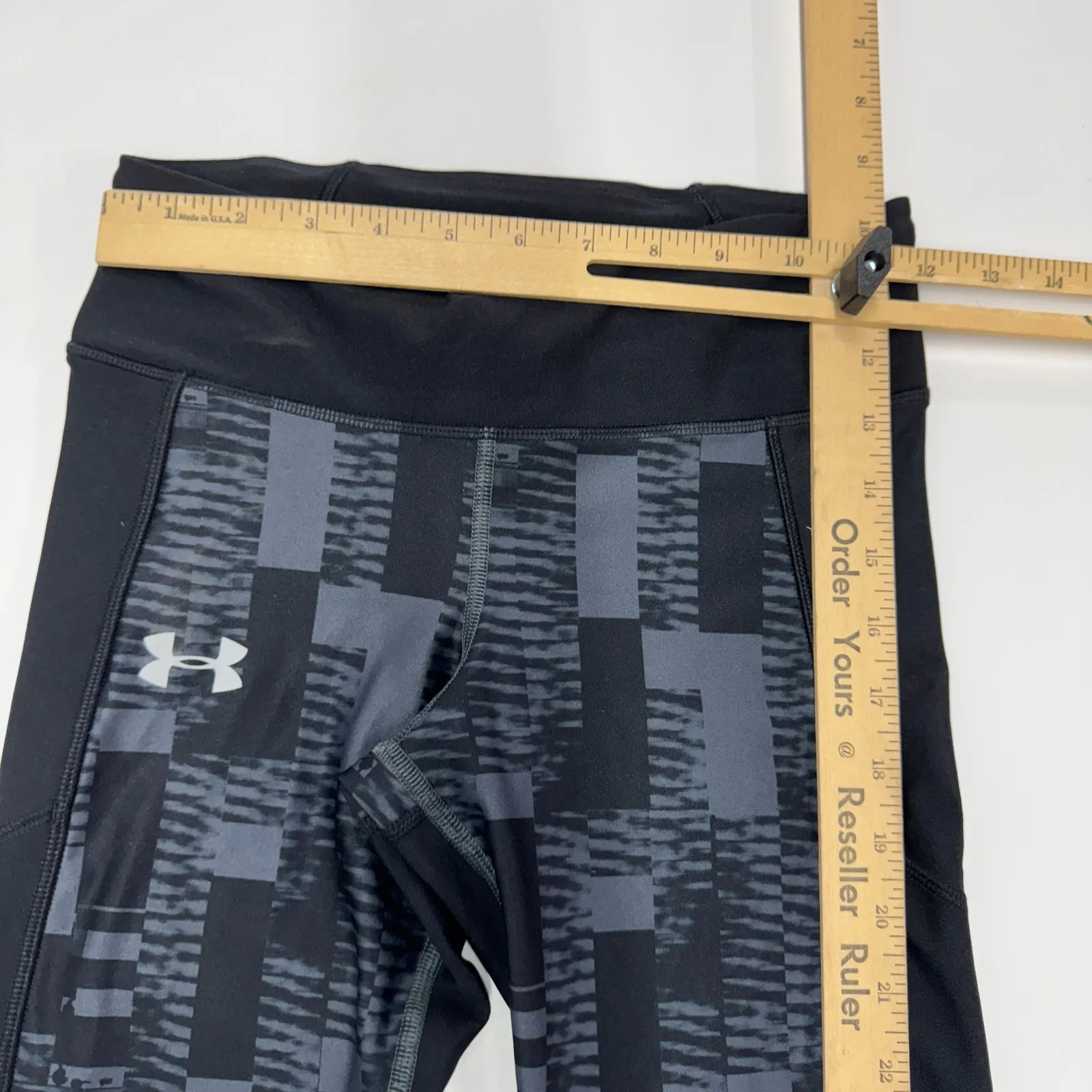 Under Armour Leggings‎ Womens Small Black Geometric Print HeatGear Compression - Image 5