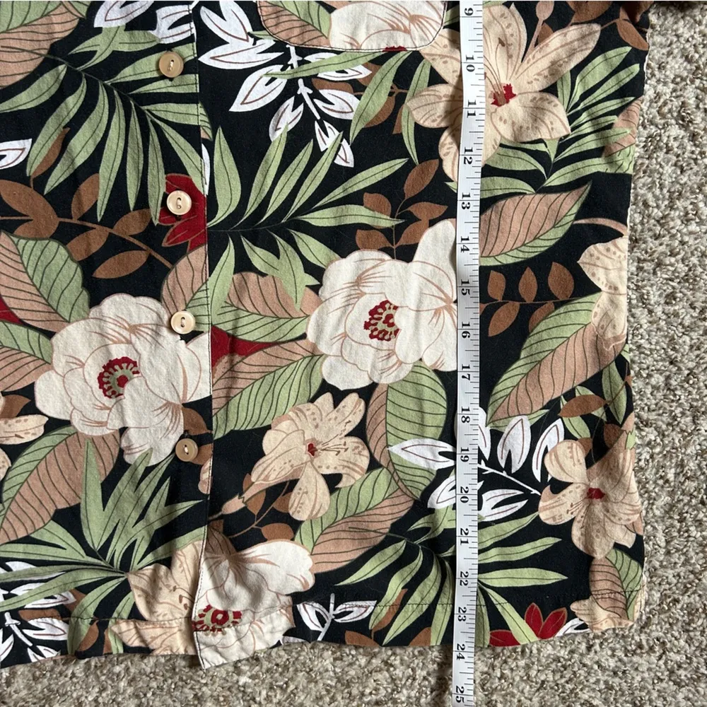 Vintage Cathy Essentials Floral Button Down Shirt Hawaiian Casual Luau Vacation Black Size M - Image 5