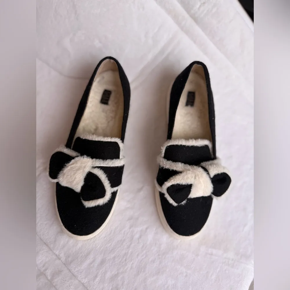 G.I.L.l Maritza Faux Fur Trimmed Slip - Image 5