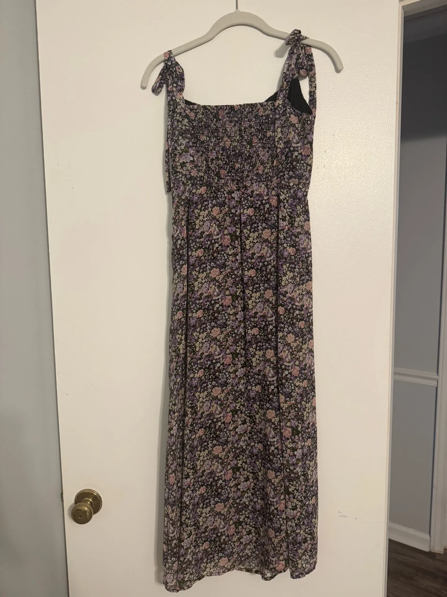 Astr The Label Floral Midi Dress - Image 2