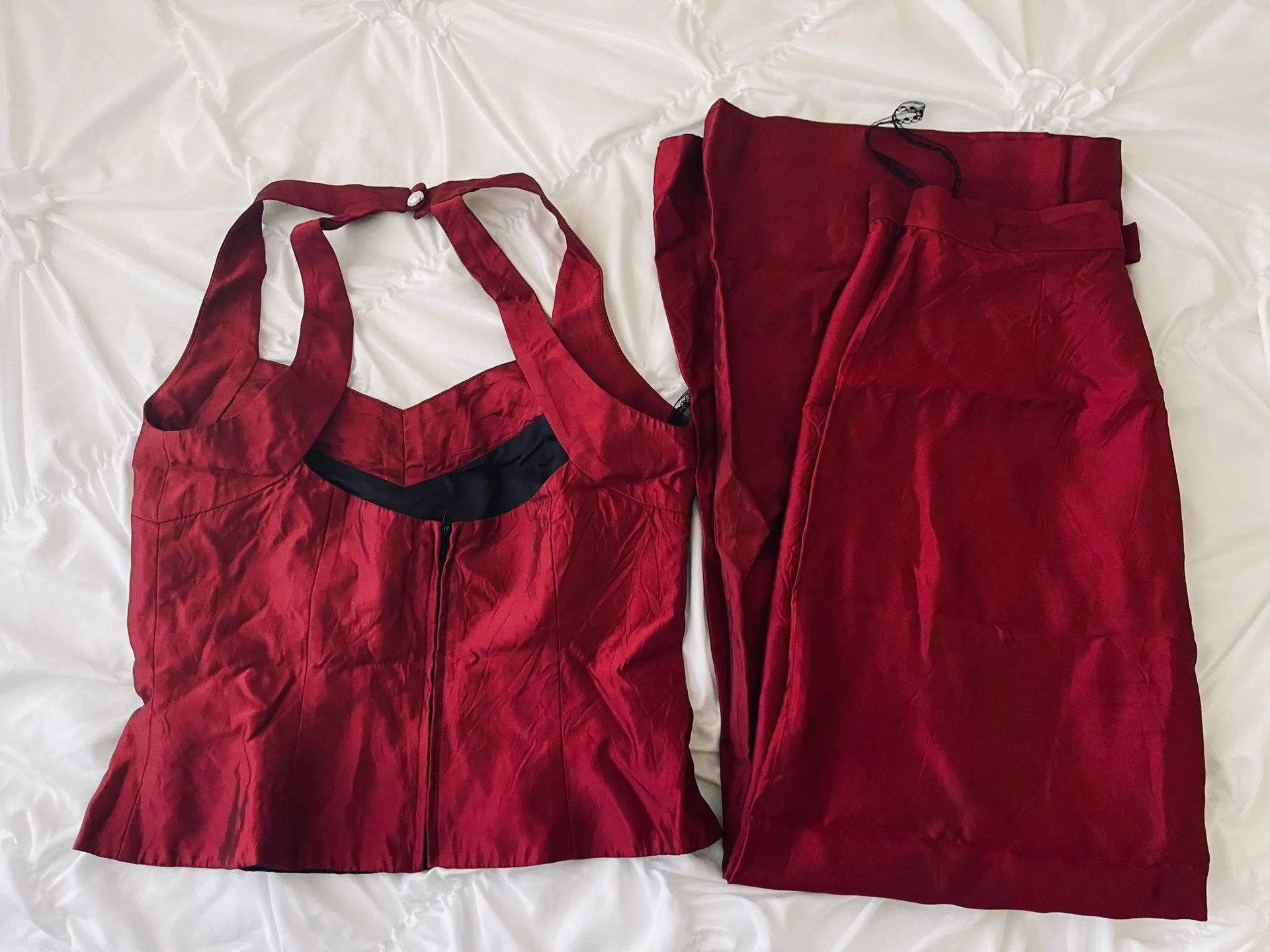 Vintage Elegant Red Dress  - Image 5