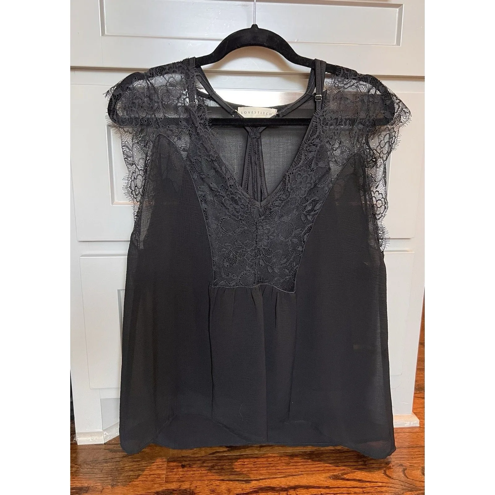 Lovestitch Women’s Cap Sleeve Lace Blouse Sewn In Camisole Black Size Small EUC - Image 4