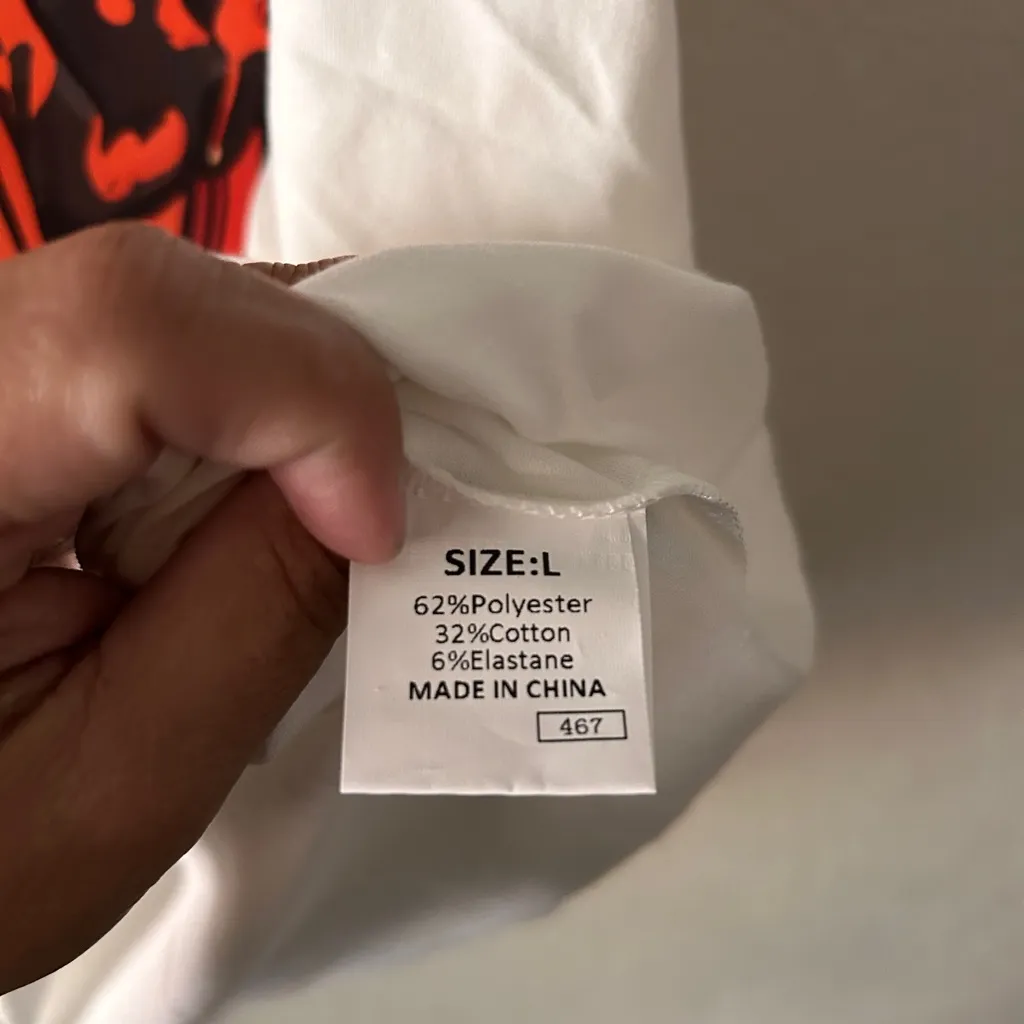 Stylish White Pumpkin Graphic Tee - Image 6