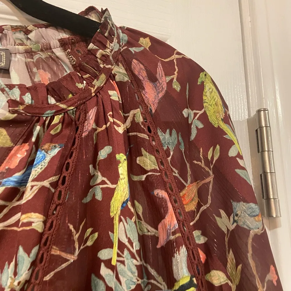 Point Sur Size XS Burgundy Lace Metallic Stripe Bird Print V Neck Peasant Top Purple - Image 6