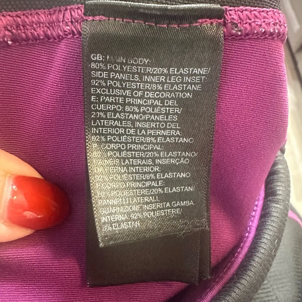 The North Face Flash Dry Leggings, Size Small - Image 8