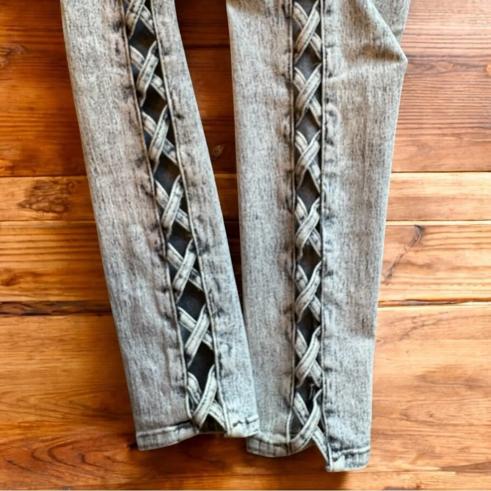 VINTAGE Frederick’s of Hollywood Lace-Up Acid Wash Jeans - Junior Size S - Image 3