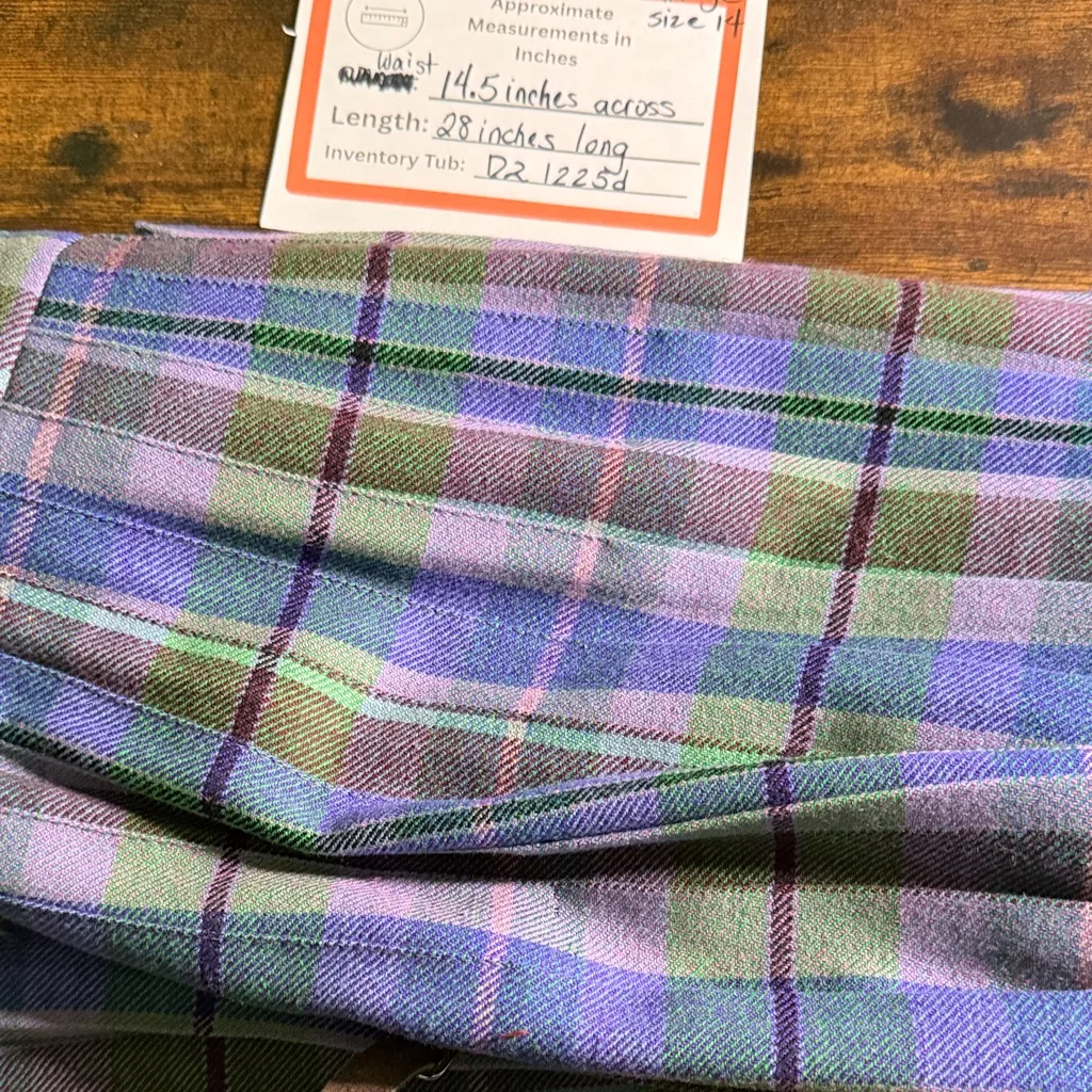 Vintage Wool Plaid Pleated Skirt in Purple and Green Size L - Image 7