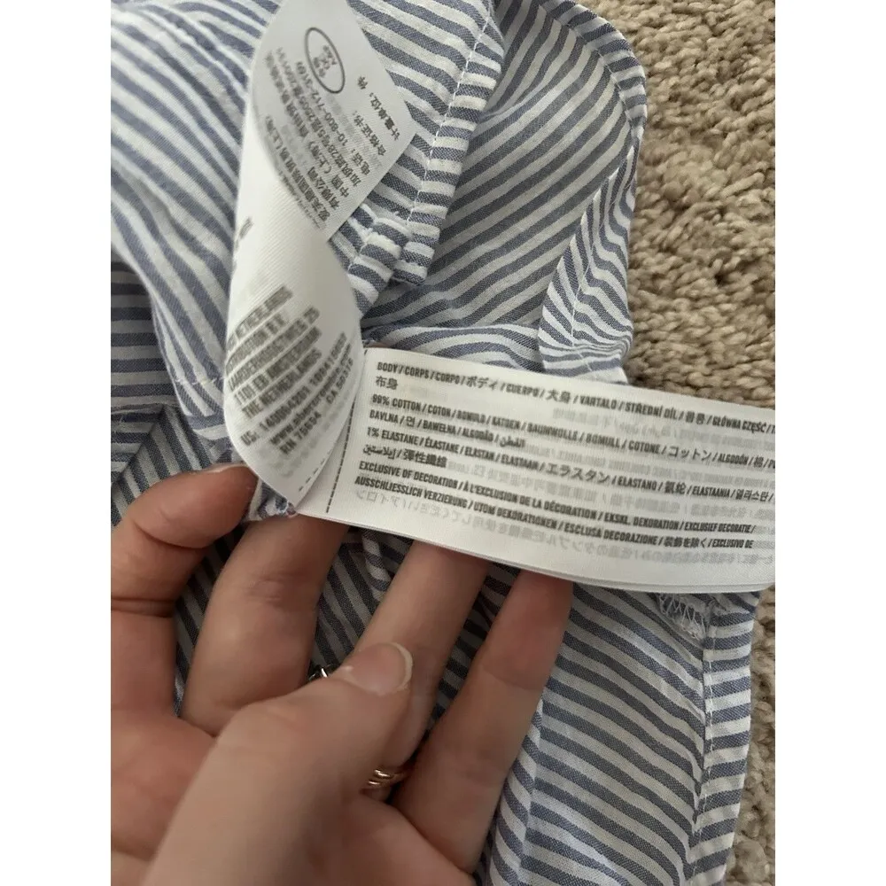 Abercrombie & Fitch Lightweight Blue Striped Cotton Button Up Shirt Size S Beach - Image 8
