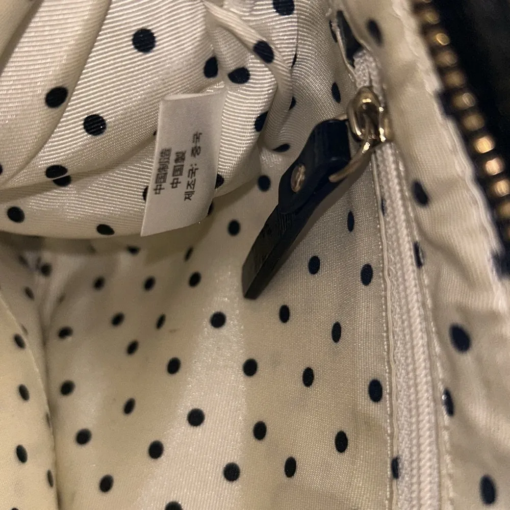 Vintage  Cream/Black Patent Leather Crossbody - Image 16