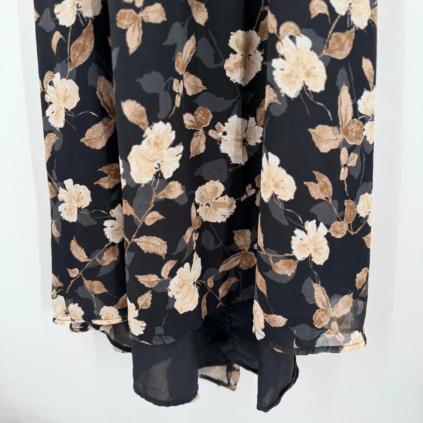 Petal & Pup Lucah Dress Size Large Frill Floral Maxi Wedding Formal Cocktail Blk - Image 14