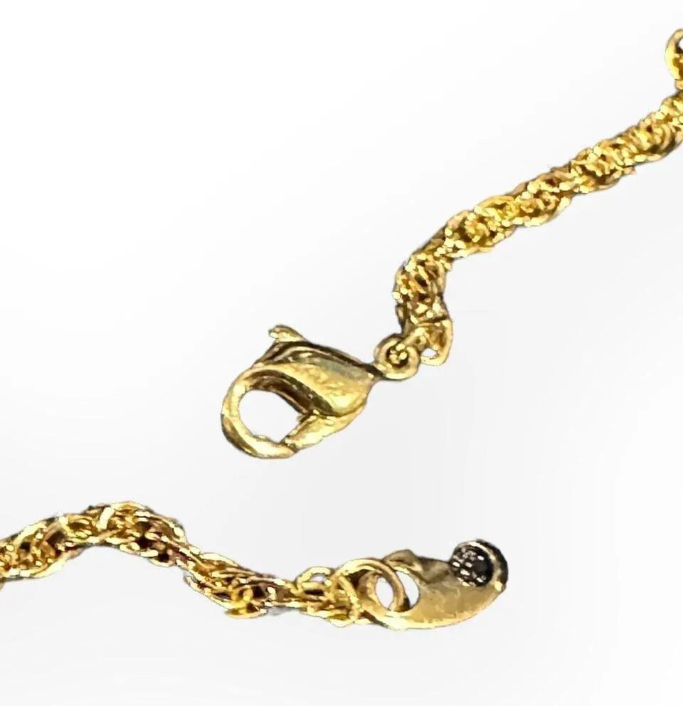 Cameo Intaglio Portrait Style Pendant Goldtone Necklace - Image 4