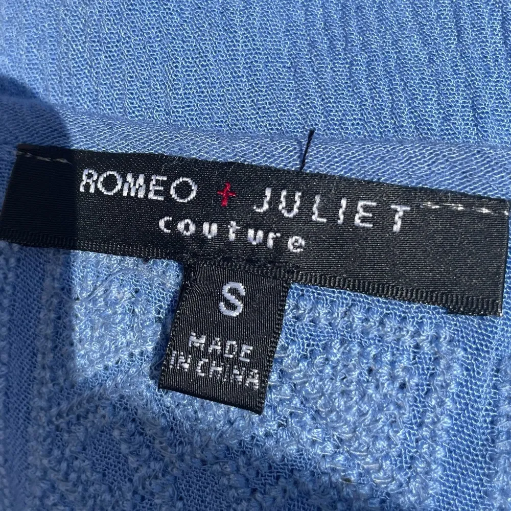 Romeo & Juliet Couture blue embroidered lace dress / S / Excellent condition - Image 8
