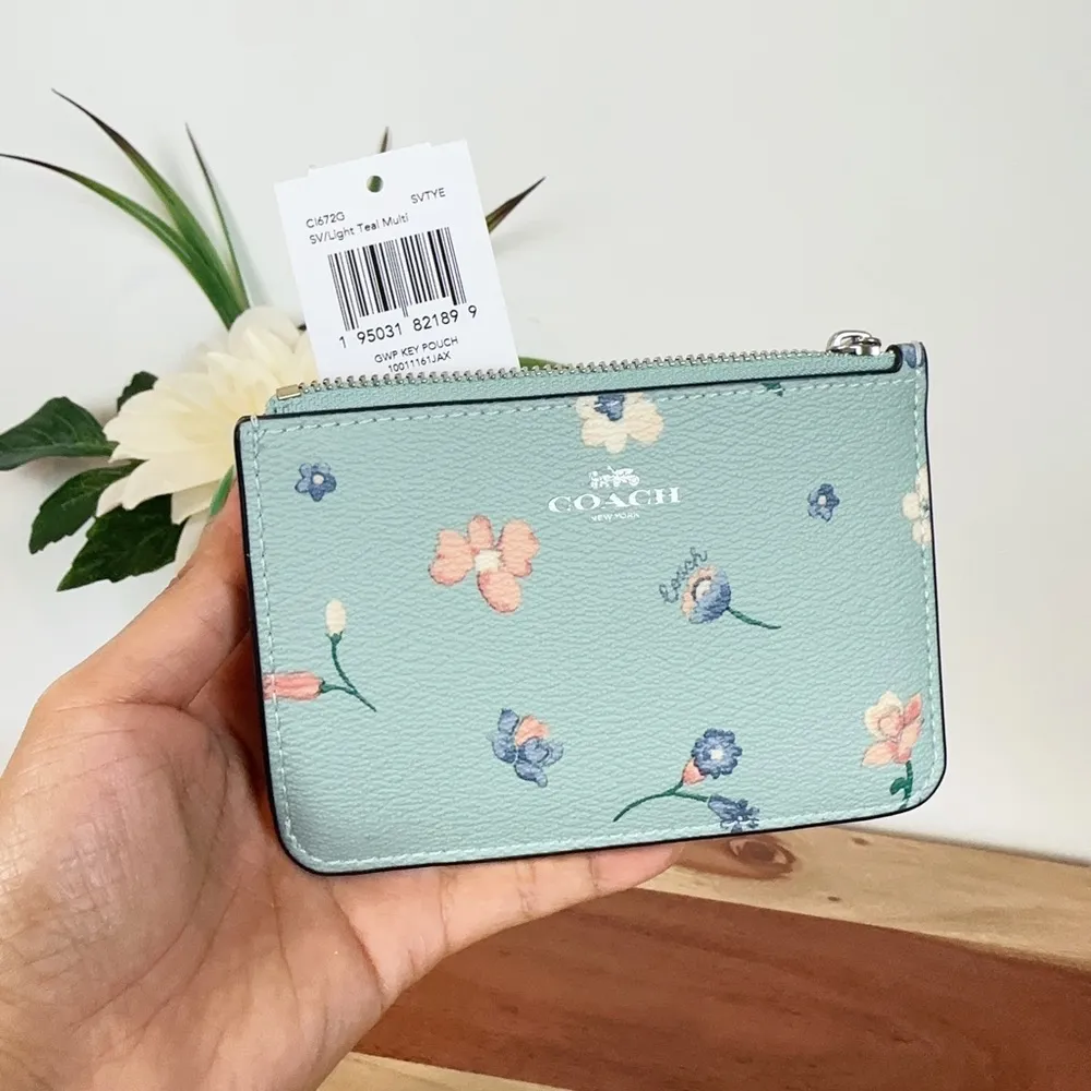 NWT Coach Key Pouch/Coin bag With Mystical Floral Print - Image 4