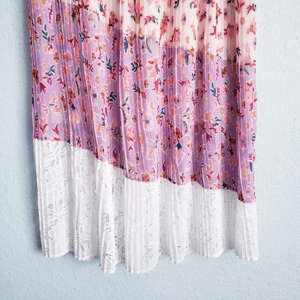 Anthropologie Laia Floral Lace Pleated Midi Skirt - Image 3