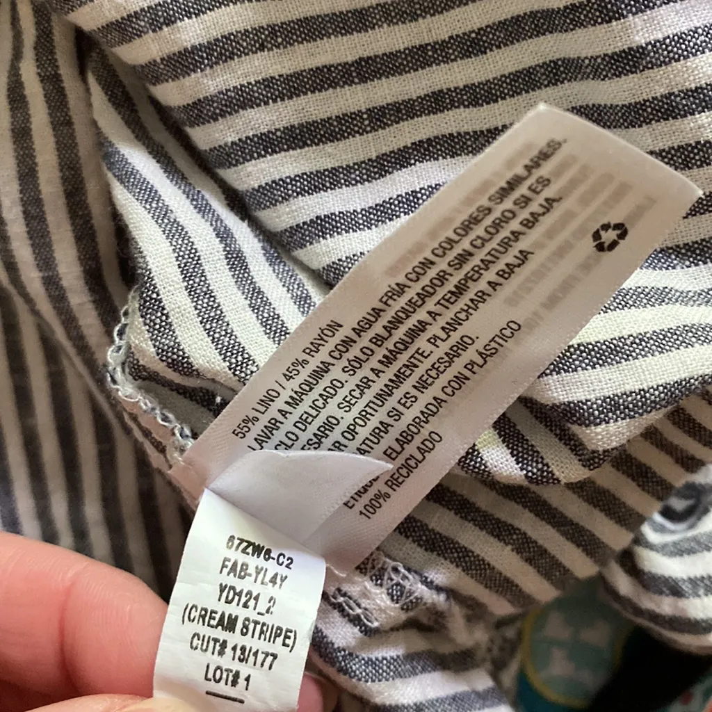 A new day linen blend long sleeve shirt top blouse striped ballon sleeves small - Image 9