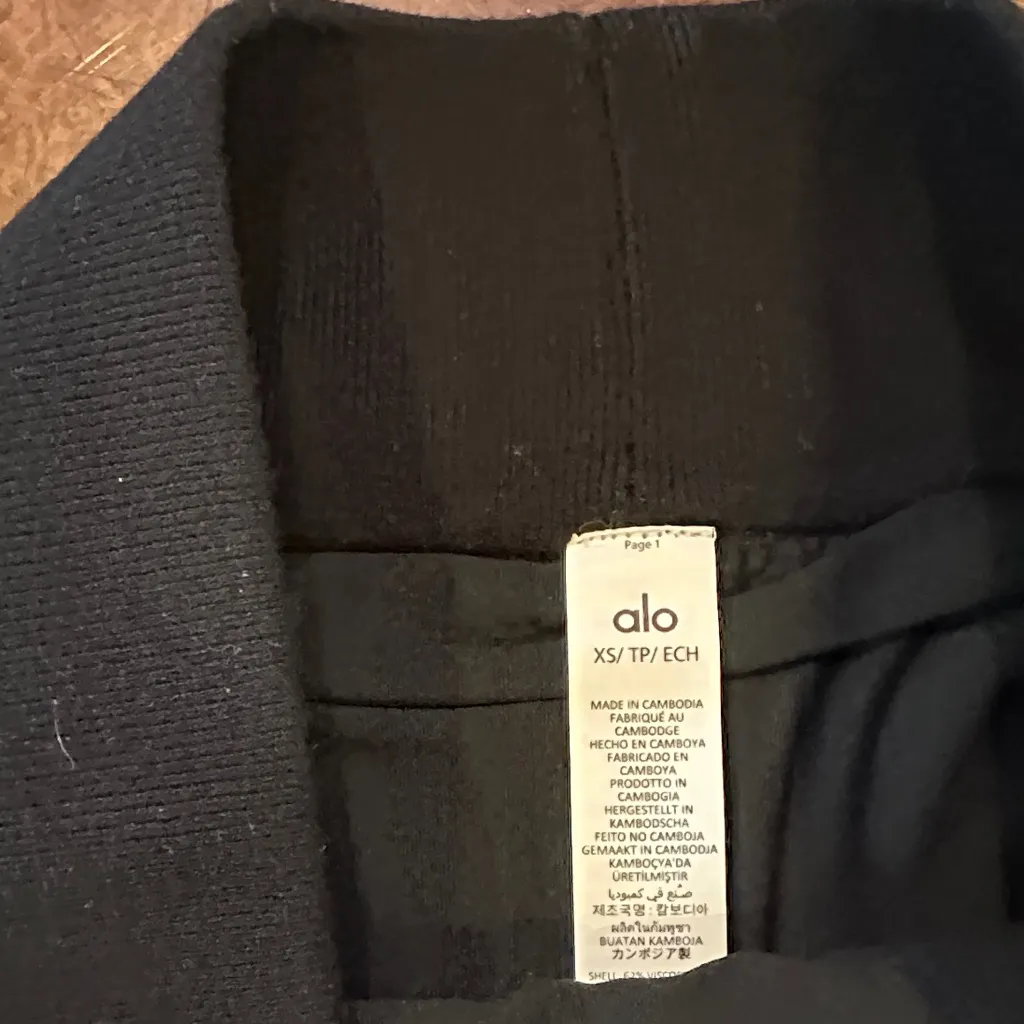 NWT ALO Ribbed sweater knit mini skirt - Image 2