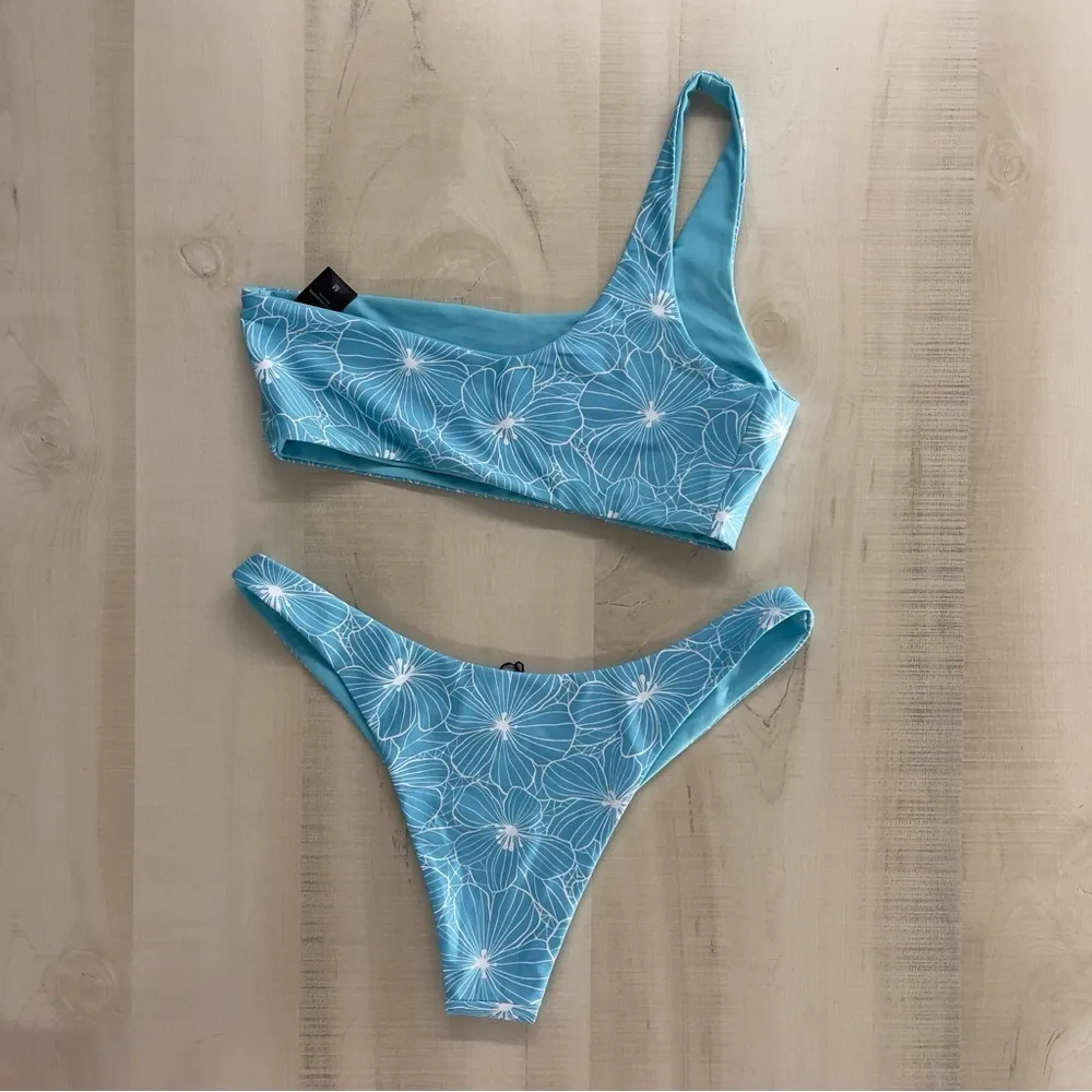 VAYA ISLAND Chelsea reversible floral printed blue cheeky sexy bikini travel m - Image 9