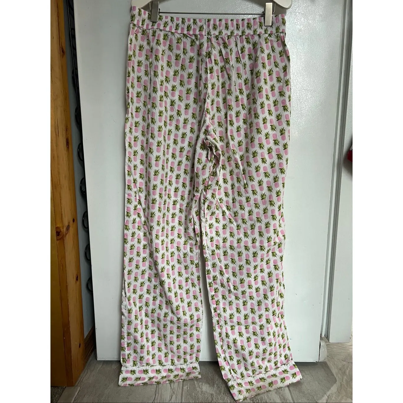 Victoria’s Secret Pineapple Sleep Pants Woman’s Size Medium - Image 7