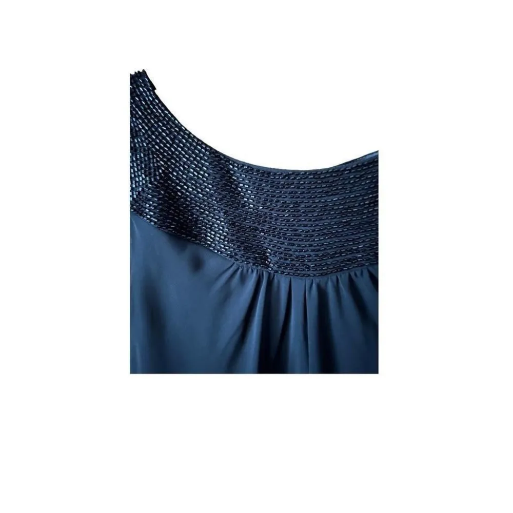 Beaded sleeveless chiffon feel White House black market party dress. size 0. - Image 4