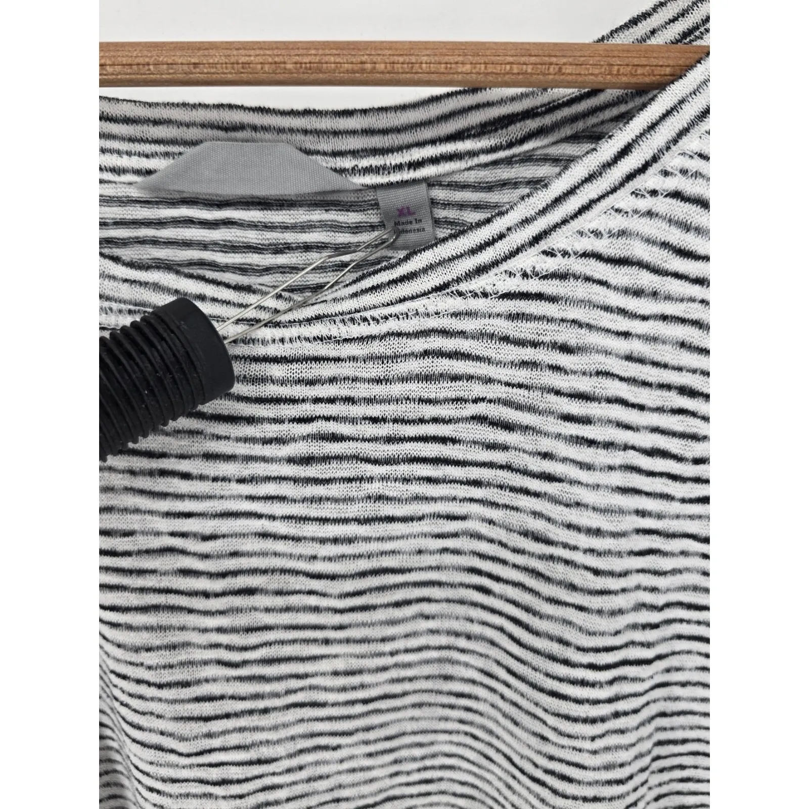Athleta Stripe Breezy Crossback Tee  Black White‎ Striped XL Modal Poly Blend - Image 2