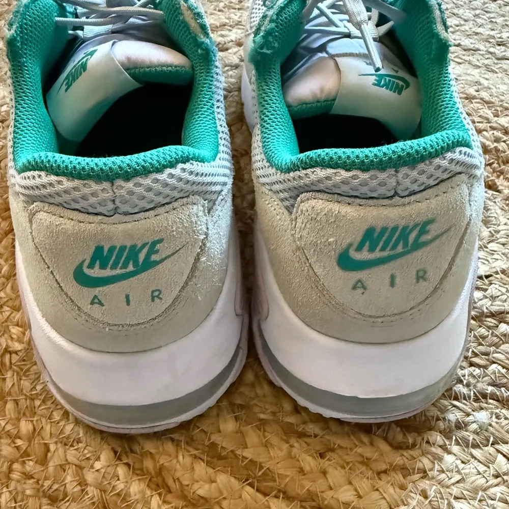 Nike Air Max Excee Women's Size 9.5 Shoes Pure Platinum Doll Pink Green - Image 8