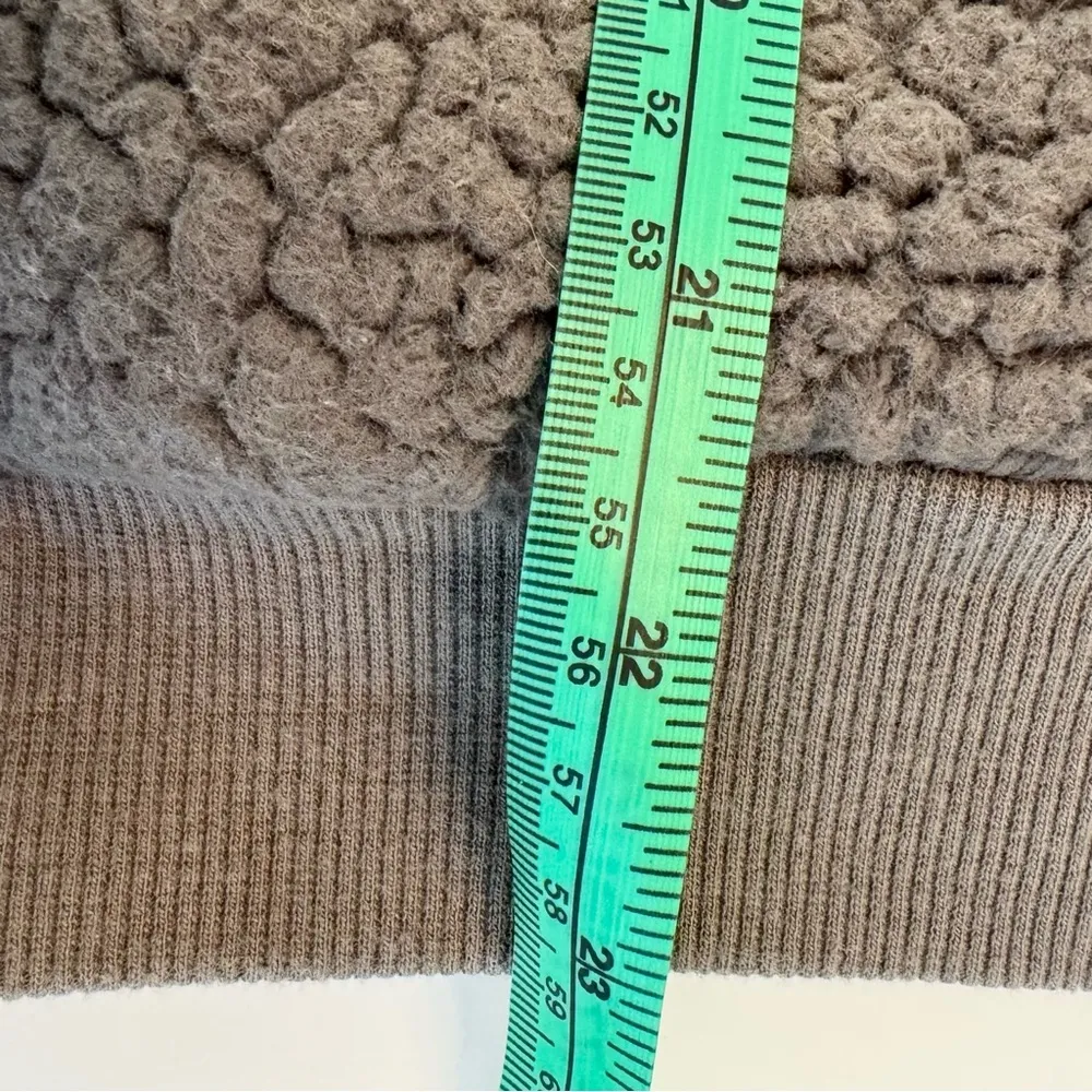 Zella Sherpa Sweatshirt Tan Grey Large Fuzzy Warm Pull Over Crewneck Fluffy - Image 6