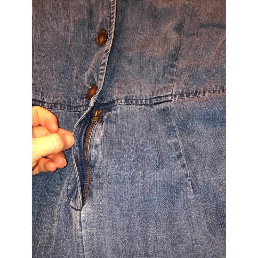 Old Navy Chambray Denim button up Jumpsuit short sleeved size large - Image 8