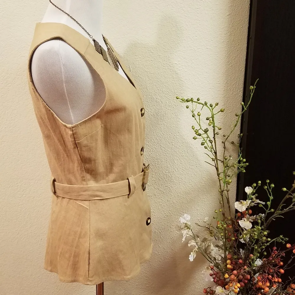 Monteau Beige Vest Top with Belt Large - Image 2
