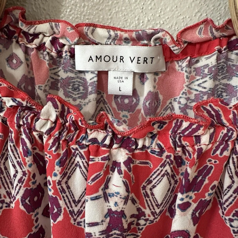 Amour Vert Size Large Red Purple Print Silk Off The Shoulder Short Sleeve Blouse - Image 4