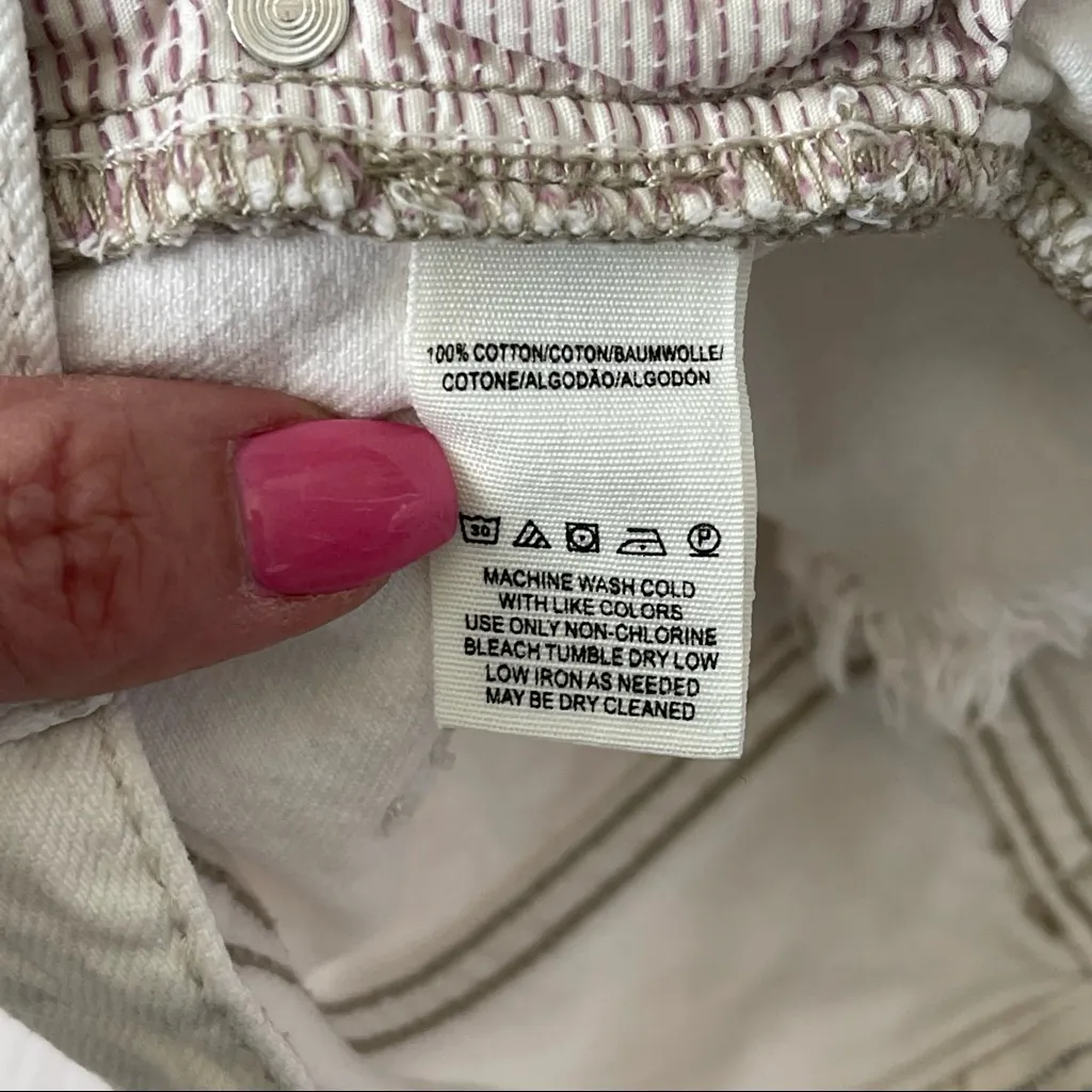 WE THE FREE White Button-Fly Denim Frayed Hem Shorts with Exposed Pockets 28 - Image 6