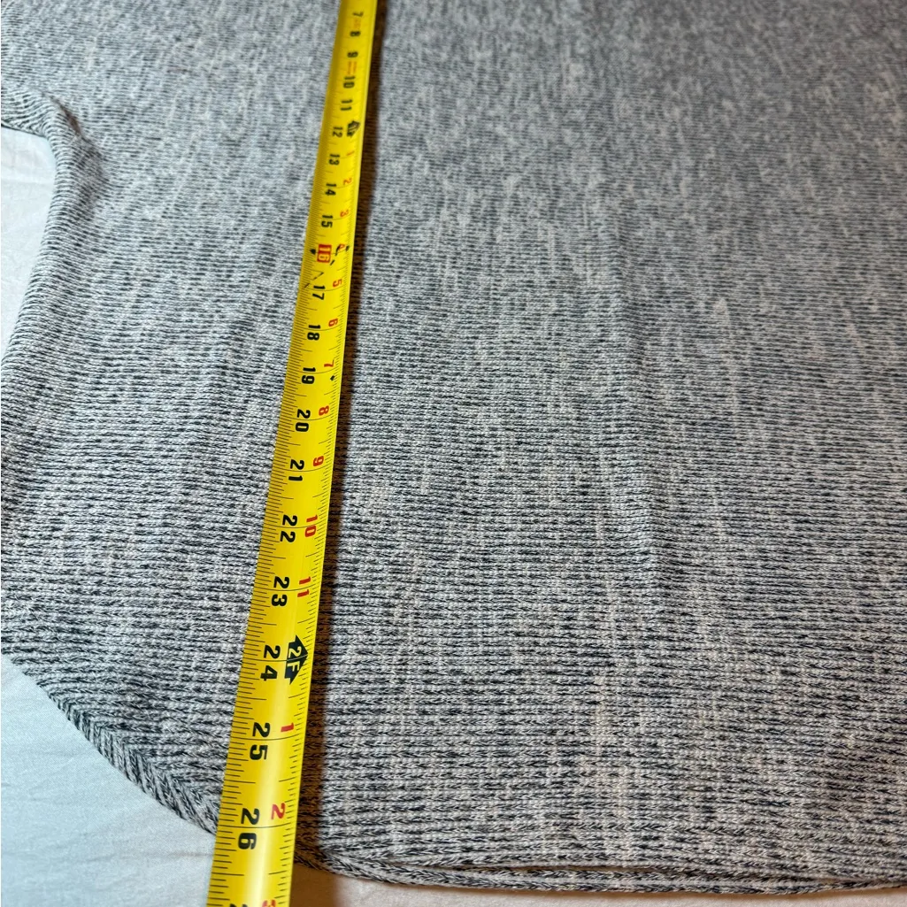 NEW Max Studio London  Heather Gray Knit Top Sz L - Image 6