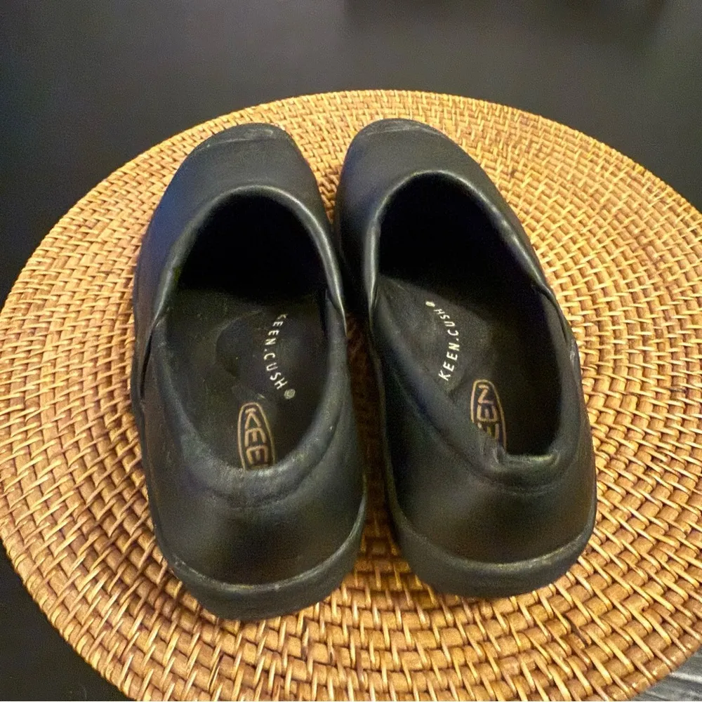 Keen Cush Classic Black Leather Slip-On oil and slip resistant work shoes - Image 3