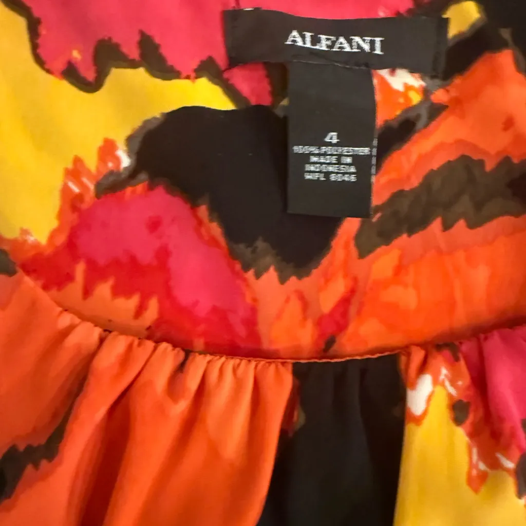 Alfani Bold Floral Patterned Pleated Sleeveless Dress Size: 4 - Image 2