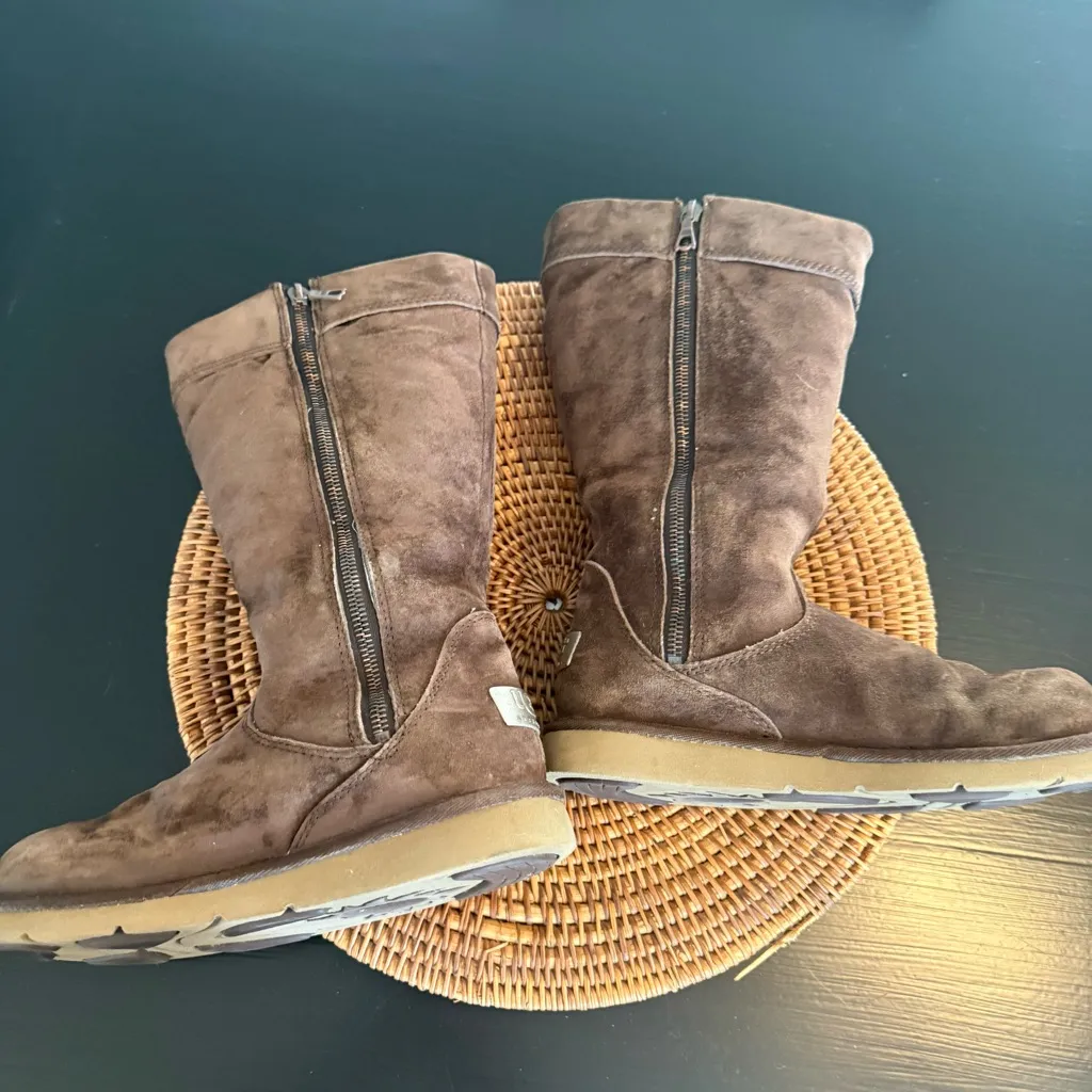 ugg Mid Calf boots size 6 women - Image 7